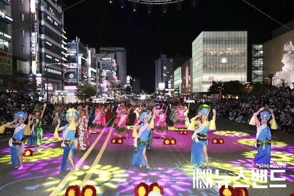 흥타령춤축제 2022 거리댄스퍼레이드 (3) - 한국하와이안훌라협회