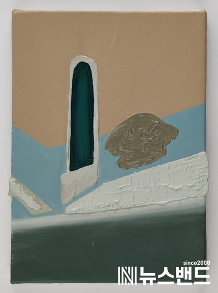 이상균, 입간판, oil on canvas, 22.7×15.8cm, 2020