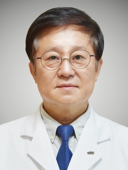 혈액종양내과 김동욱 교수